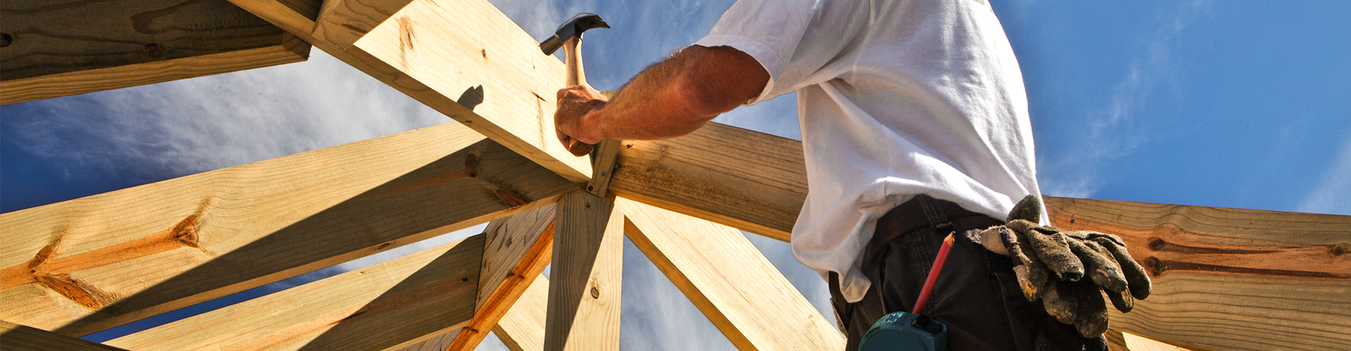 Création charpente bois artisanale